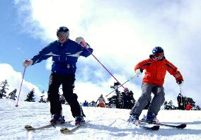 Niigata ski resort opens early due to heavy snow